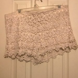 Lace shorts
